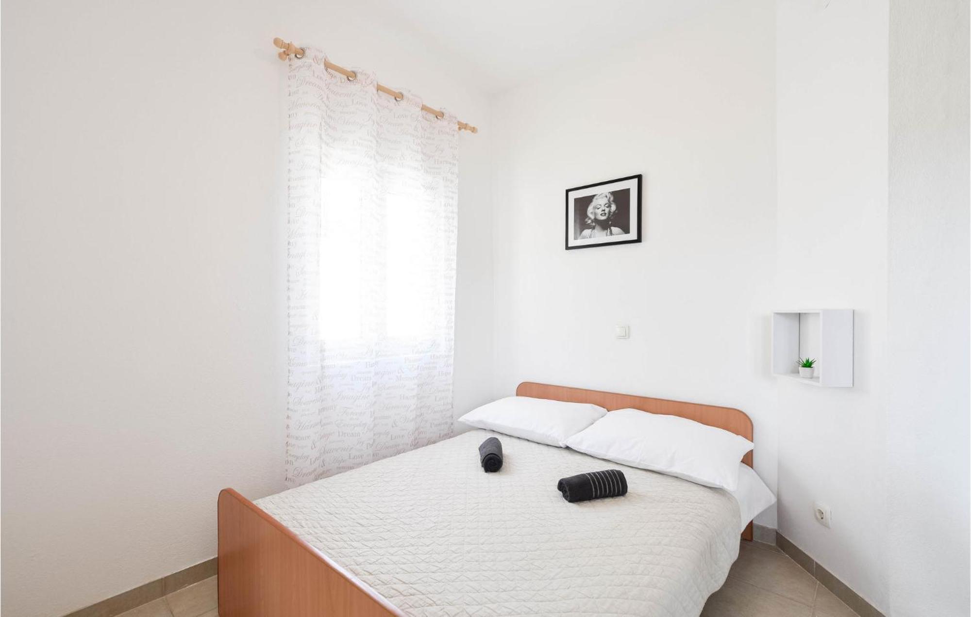 Nice Home In Poljica With House Sea View Marina Ngoại thất bức ảnh